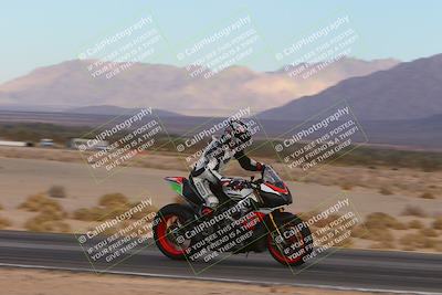 media/Dec-01-2024-TrackXperience (Sun) [[fa1e166fcf]]/Level 2/Session 2 (Turn 12 Speed Pans)/